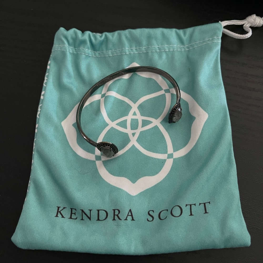 Kendra Scott bracelet cuff